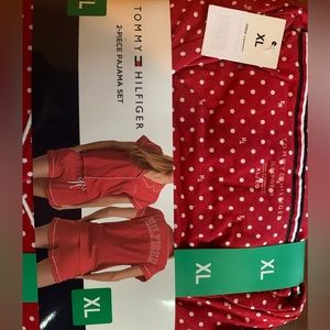 NTW BRAND NEW TOMMY HILFLIGER PAJAMA SET